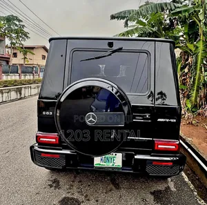 Mercedes Benz Gwagon (Brabus)