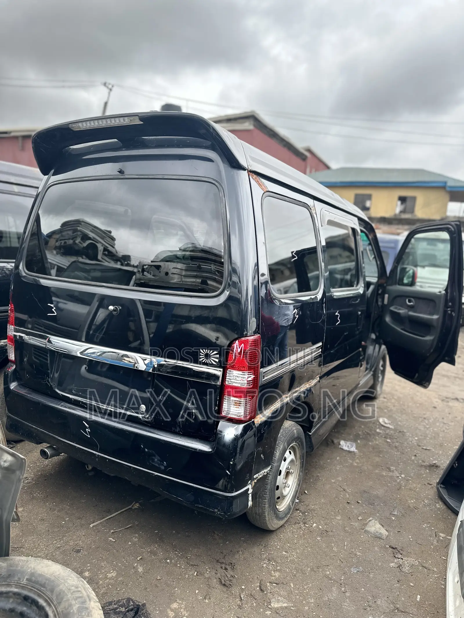 Suzuki Every 2010 Black