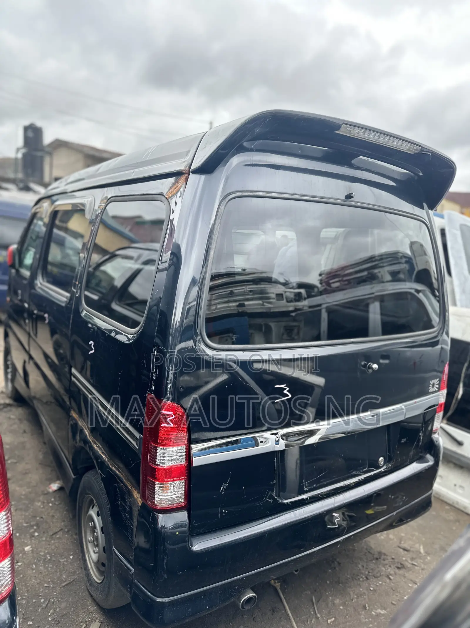 Suzuki Every 2010 Black