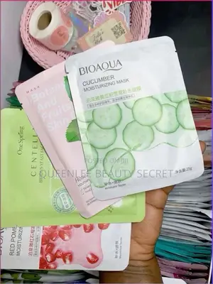 Photo - Moisturizing Face Mask