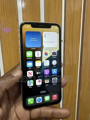Apple iPhone XR 128 GB White