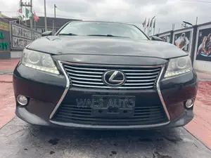 Lexus ES 2014 Black