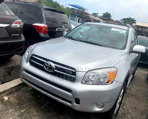Toyota RAV4 Limited 2008 Silver
