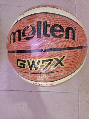 Photo - Molten Gw7x Leather Basket
