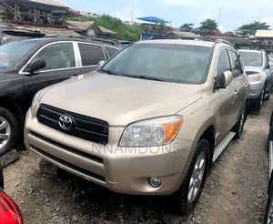 Toyota RAV4 Limited 2008 Gold