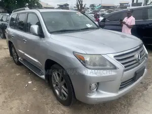 Lexus LX 570 AWD 2015 Silver