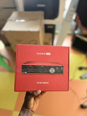 Photo - Focusrite Scarlett 8i6