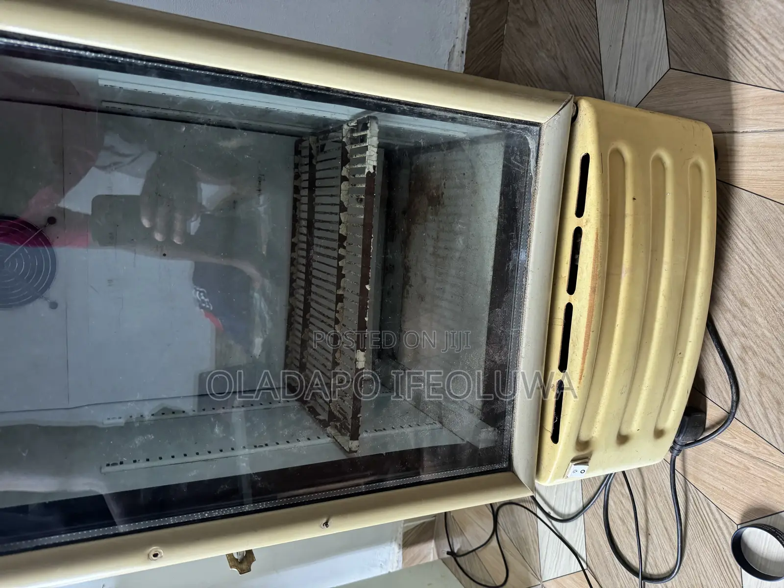 Chiller Mdedium Size