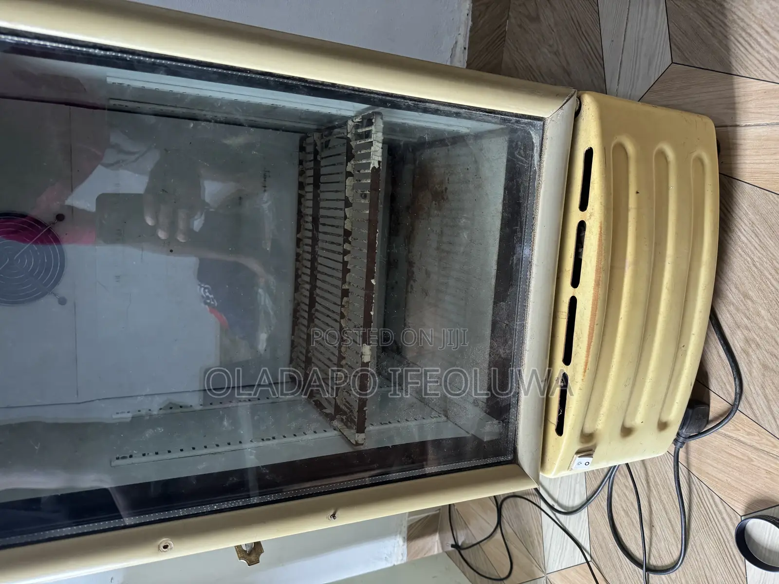 Chiller Mdedium Size