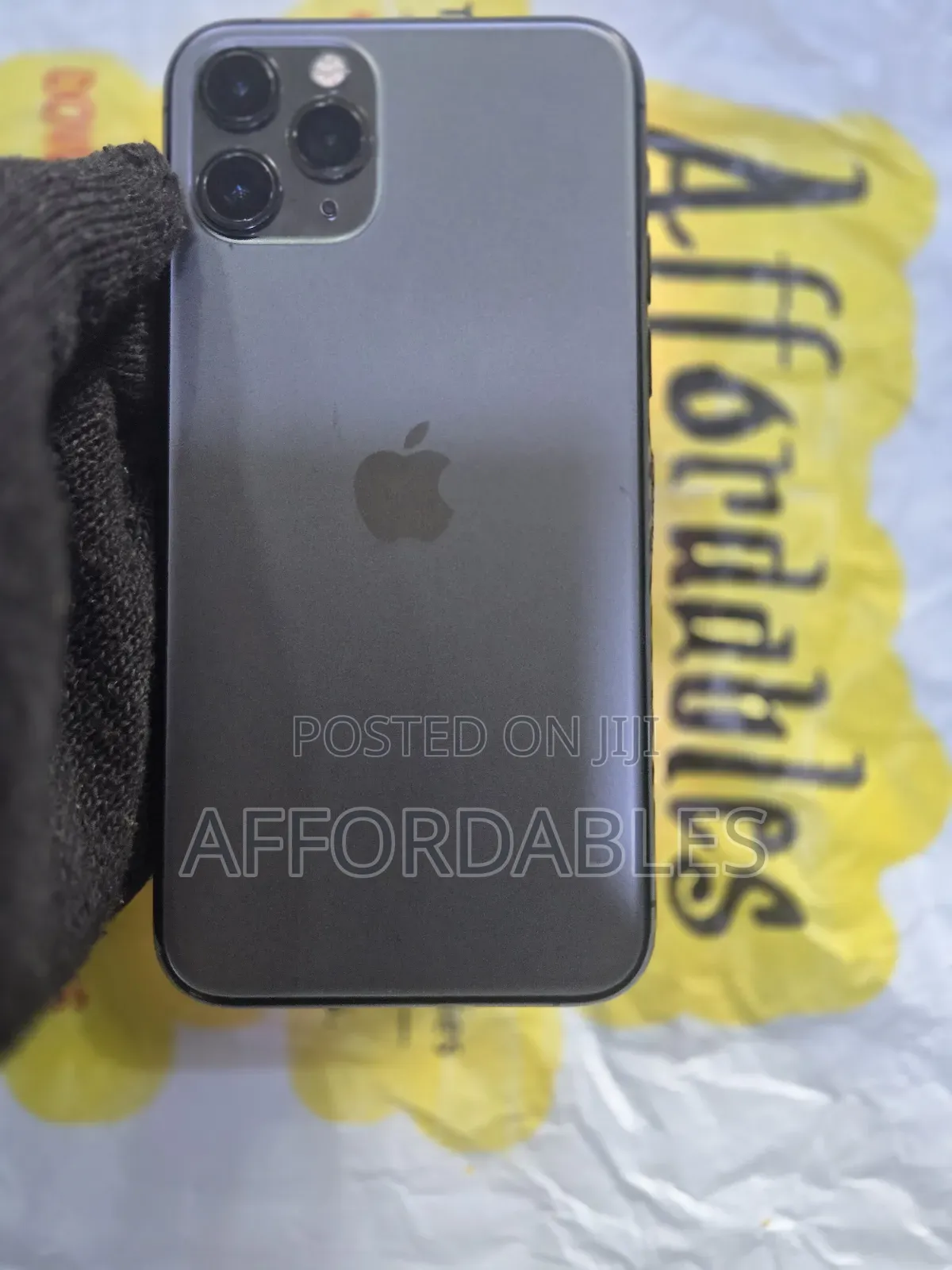 Apple iPhone 11 Pro 64 GB Gray