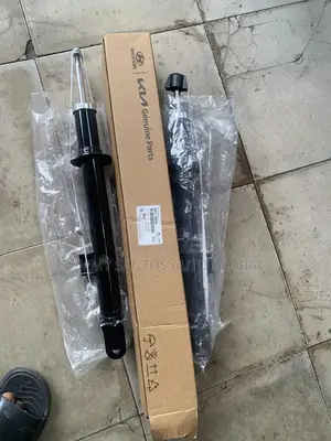 Front Shock Absorber Kia Quoris 2015