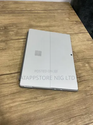 Laptop Microsoft Surface Pro 9 16GB Intel Core i7 SSD 512GB