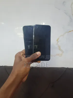Apple iPhone X 64 GB White