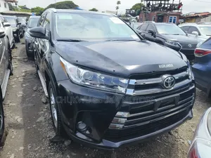 Toyota Highlander Limited 4dr SUV AWD (3.5L 6cyl 6A) 2015 Black