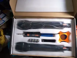 Jbl Rechargeable Universal Uhf Wireless Microphone.