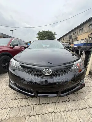 Toyota Camry LE 4dr Sedan (2.5L 4cyl 6A) 2014 Black