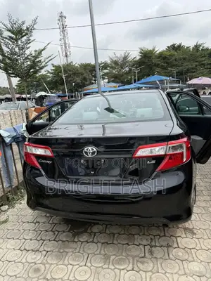 Toyota Camry LE 4dr Sedan (2.5L 4cyl 6A) 2014 Black