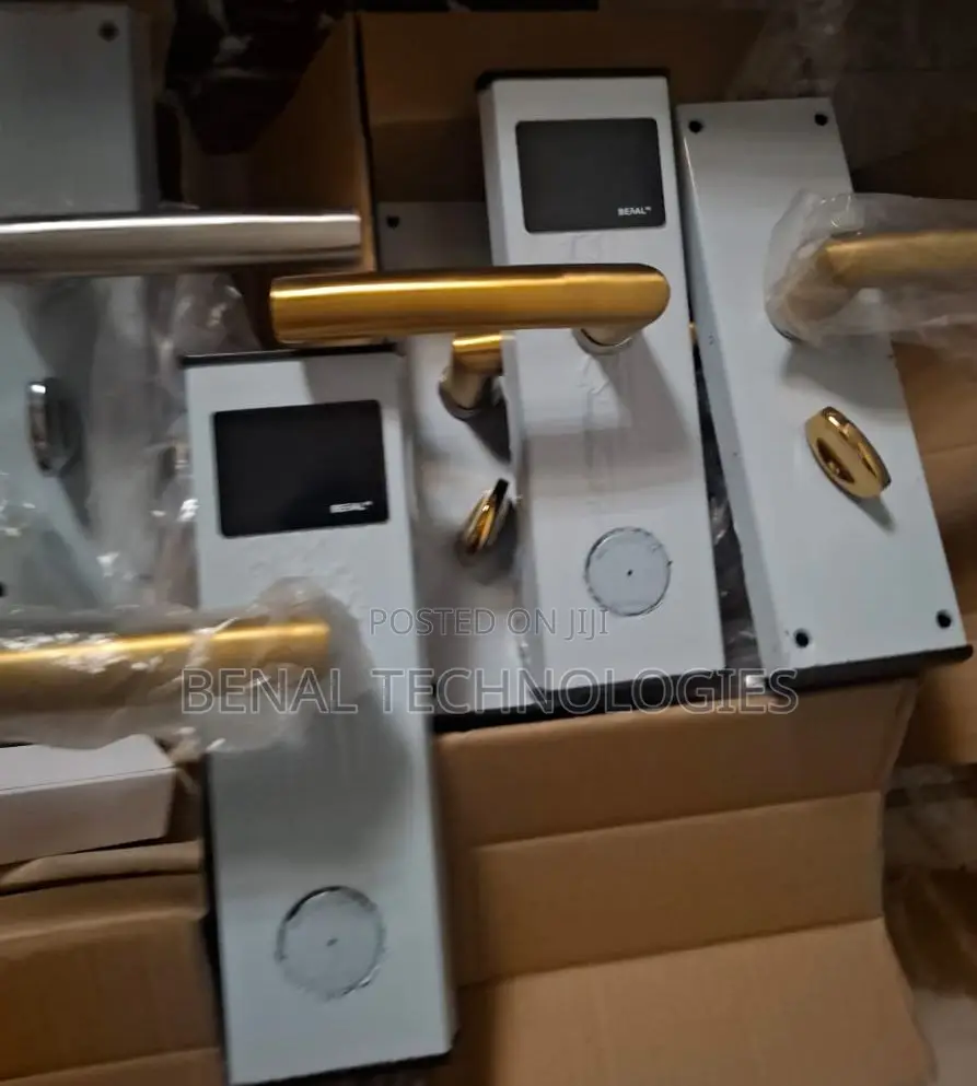 Hotel Door Access System With Card and Software Features