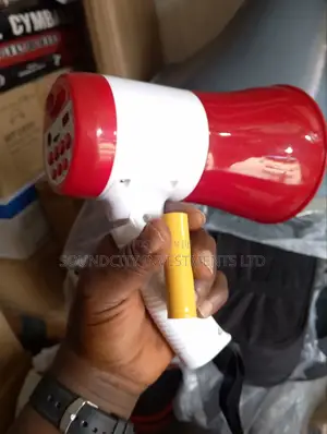 Rechargeable Wireless Handy Announcement Megaphone.