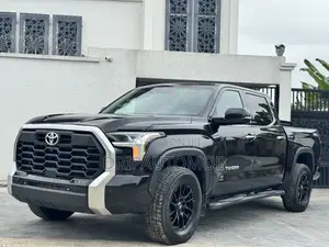 Toyota Tundra Limited Double Cab 6.5' Bed 2023 Black
