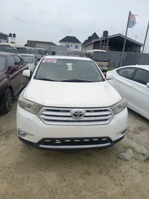 Photo - Toyota Highlander 2013 White
