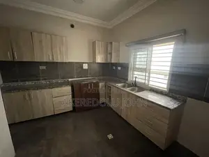 3bdrm Block of Flats in Jahi for rent