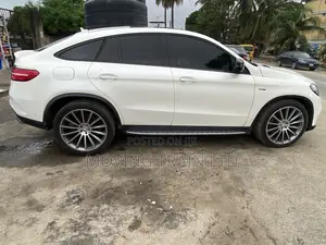 Mercedes-Benz GLE-Class 2016 White