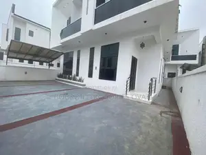 4bdrm Duplex in Lekki for sale