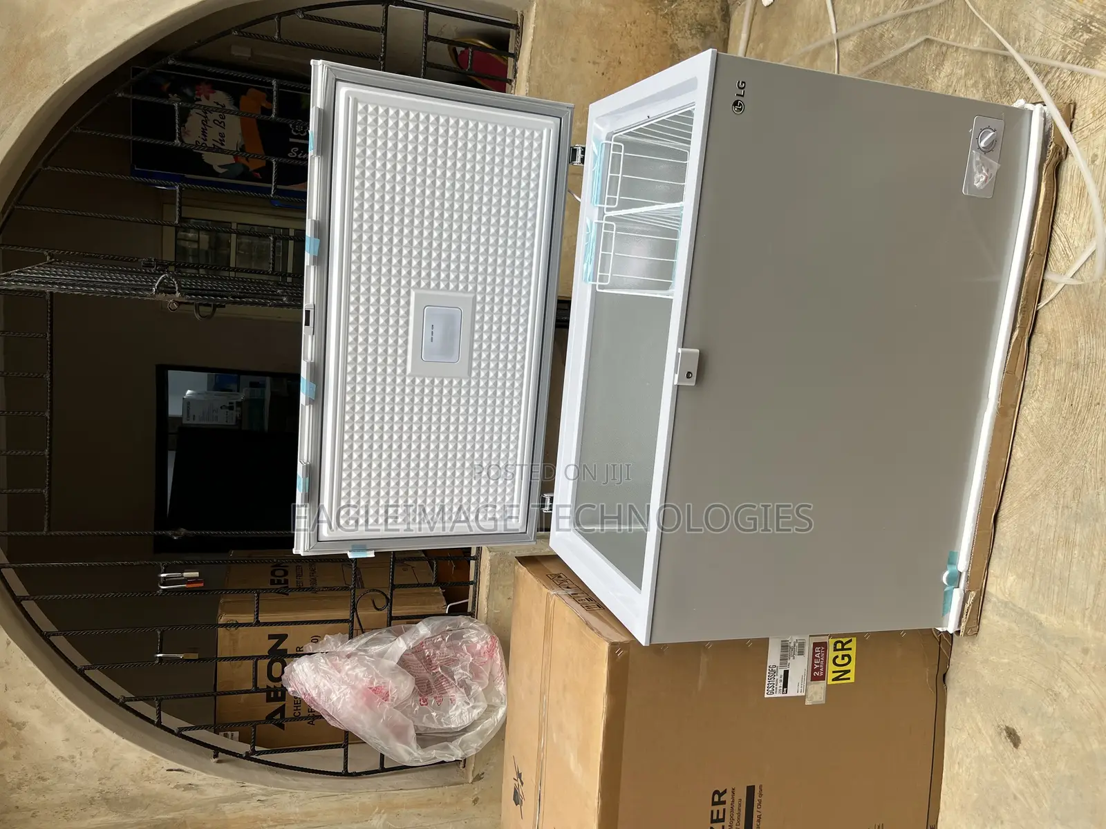 Deep Cooling Lg Gcs315sqfg Chest Freezer