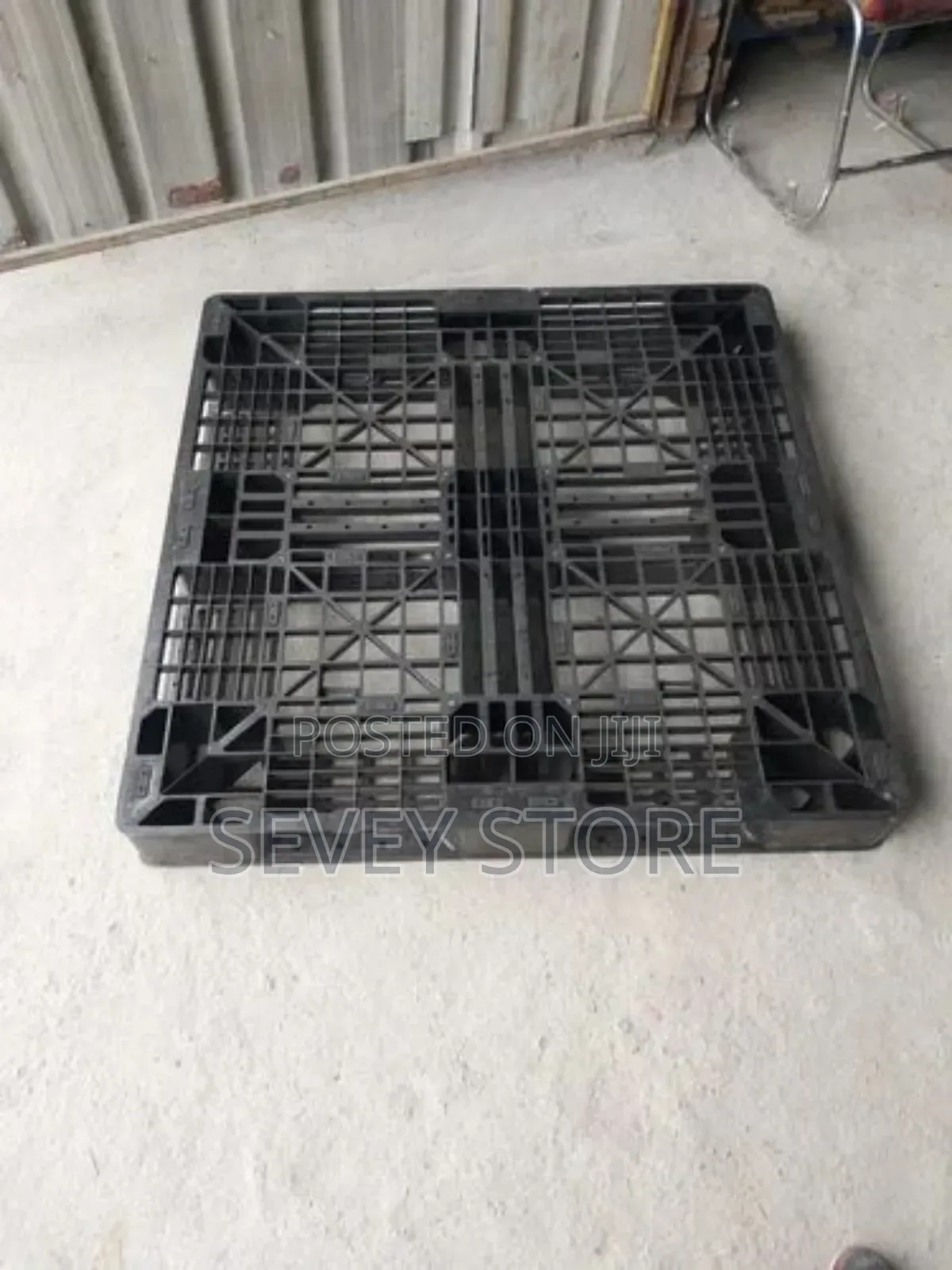 Plastic Pallet Medium Duty Plastic Pallets