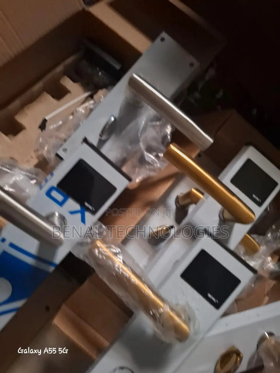 Card and Software-Powered Hotel Locking System