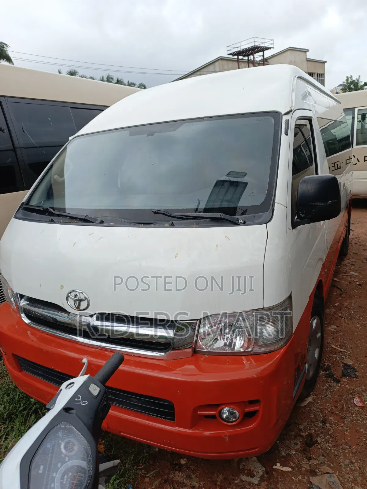 Toyota HiAce 2020 White