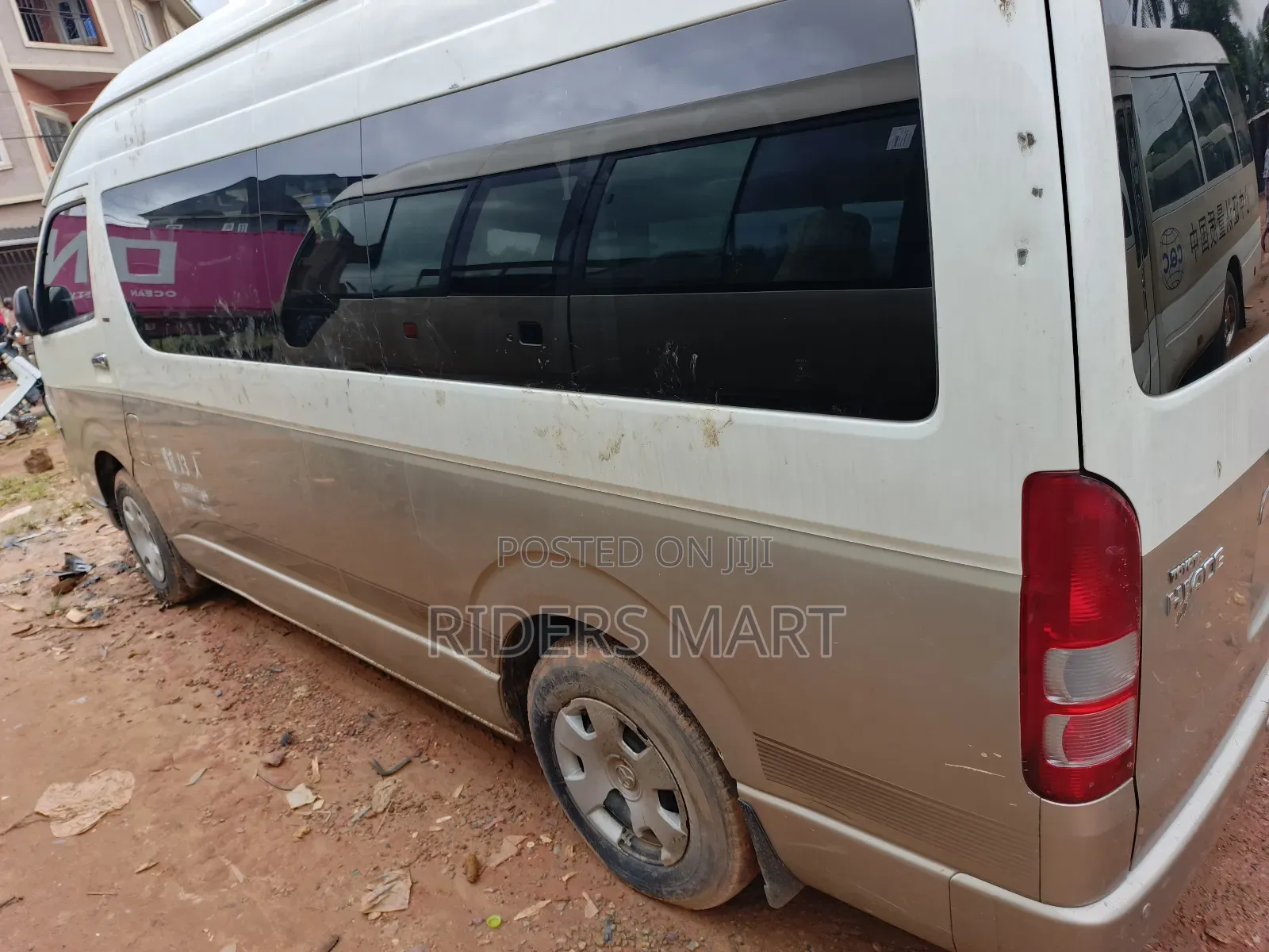 Toyota HiAce 2020 White