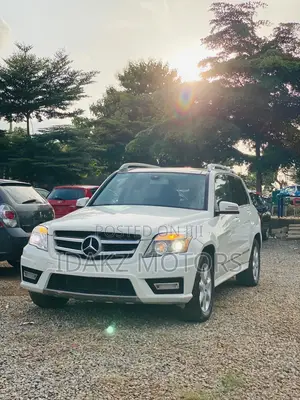 Mercedes-Benz GLK-Class 350 4MATIC 2012 White