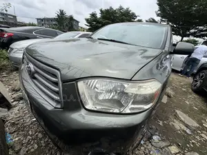 Toyota Highlander 2008 Gray