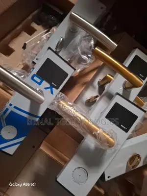 Smart Hotel Room Locking With Card System and Software