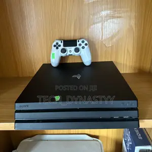 Ps4 Pro ( Playstation 4 Pro With Controller )