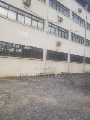 Photo - 250sqm Open Plan Office at Ilupeju