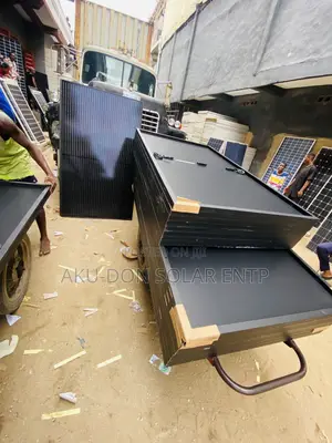 495watts 132cells Original Longi Fullblack Solar Panels