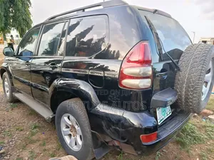 Toyota Land Cruiser Prado 2006 Black