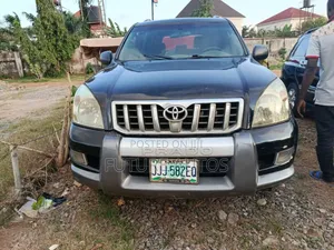 Toyota Land Cruiser Prado 2006 Black