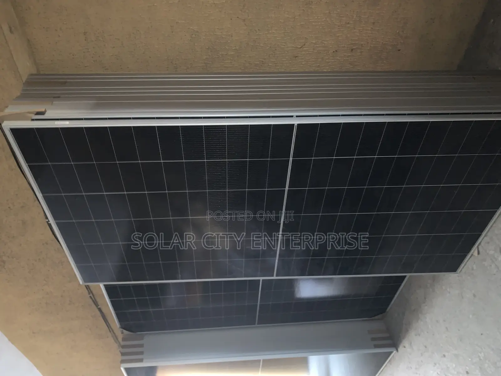 Jinko 580w Solar Panel