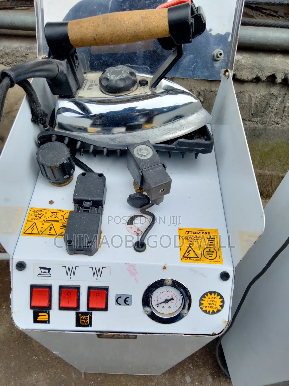 Industrial Steaming Pressing Iron