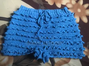 Crotchet Blomer Short