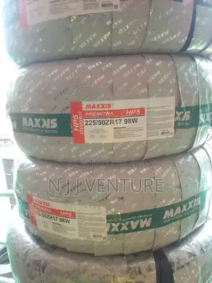 225 50 R17 Maxxis Non China