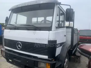 Mercedes 1520
