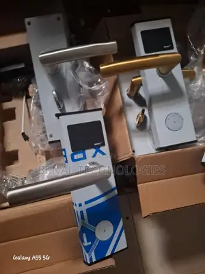 Automated Hotel Locking System With Card Software Control