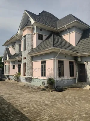 6bdrm Mansion in Gwarinpa Estate for sale