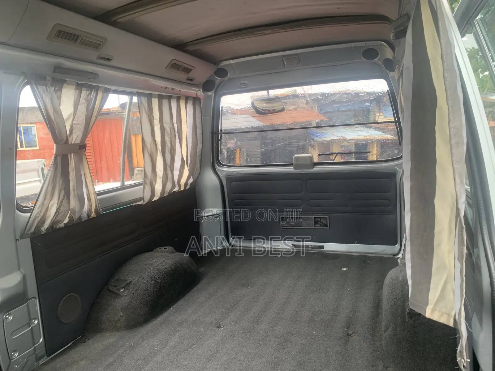 Mitsubishi Delica 2007 Grey