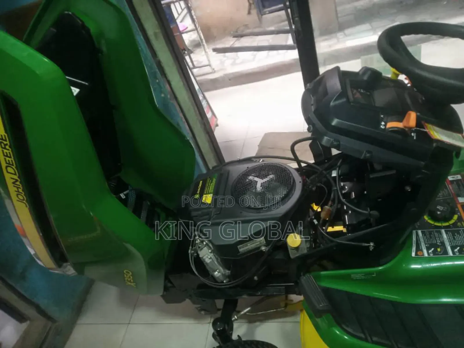 Brown New 18.5hp Driving Mower